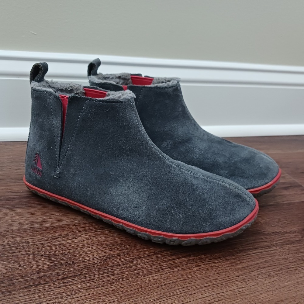 LL Bean Women's Mountain Slippers Gray Suede Ankle Boots Size 8 Item ID 301554